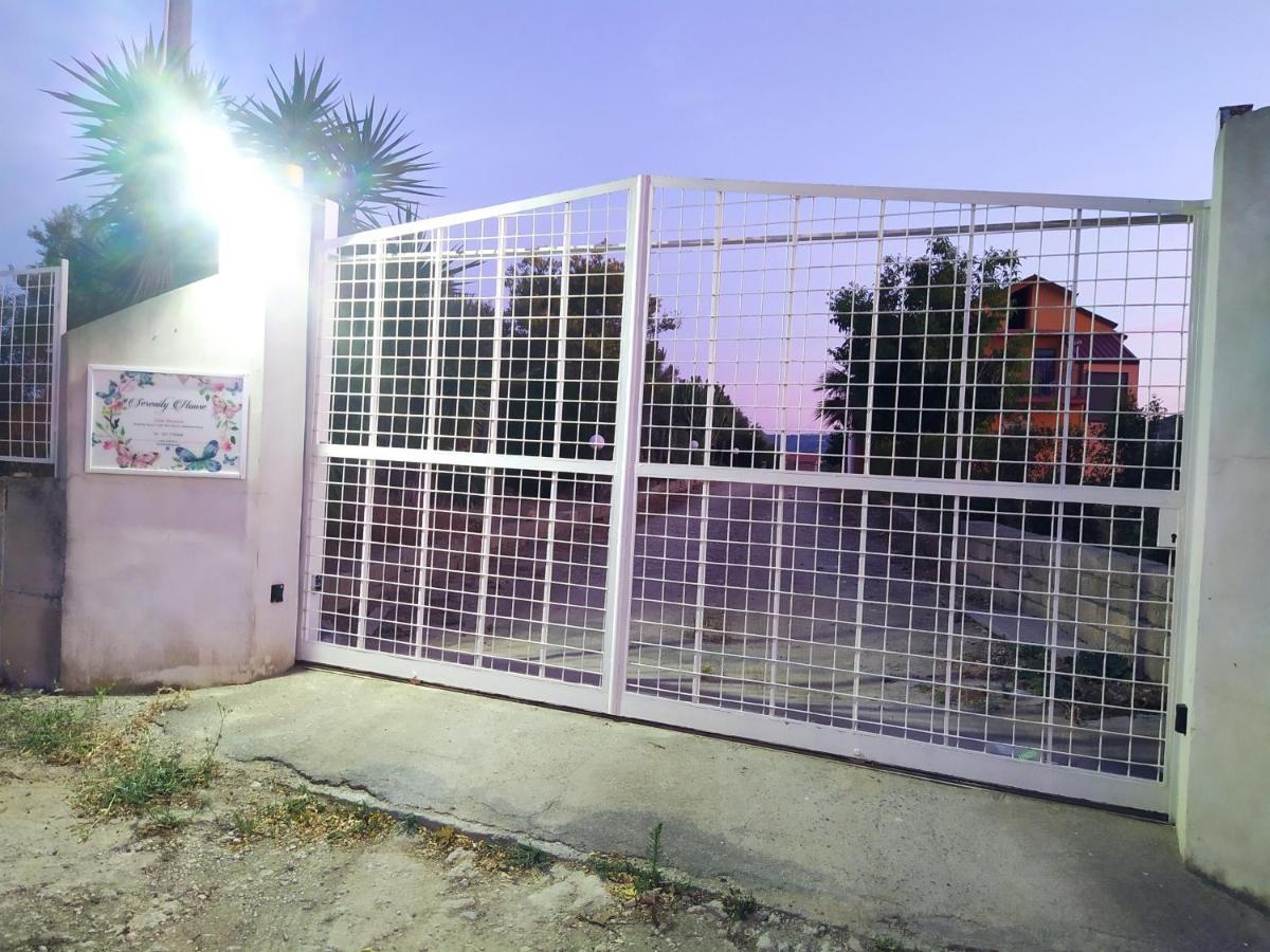 Rainbow Apartment Scordia Luaran gambar